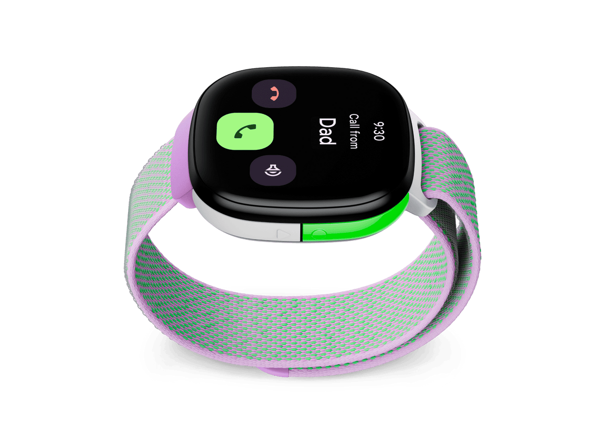 Fitbit Ace LTE