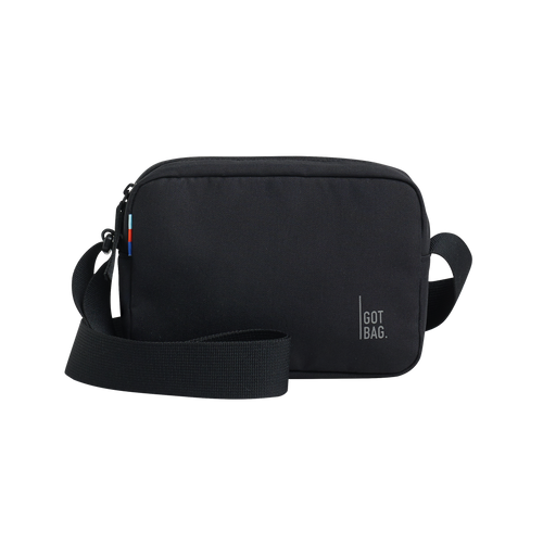 CROSSBODY Tasche in black (Schwarz) als Studioaufnahme in Frontansicht.