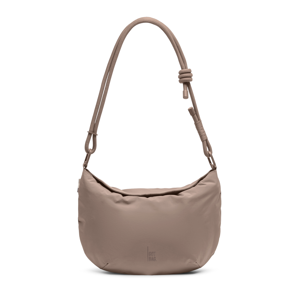 CLAM BAG Tasche in oyster (klassisches Taupe-Braun) als Studioaufnahme in Frontansicht.