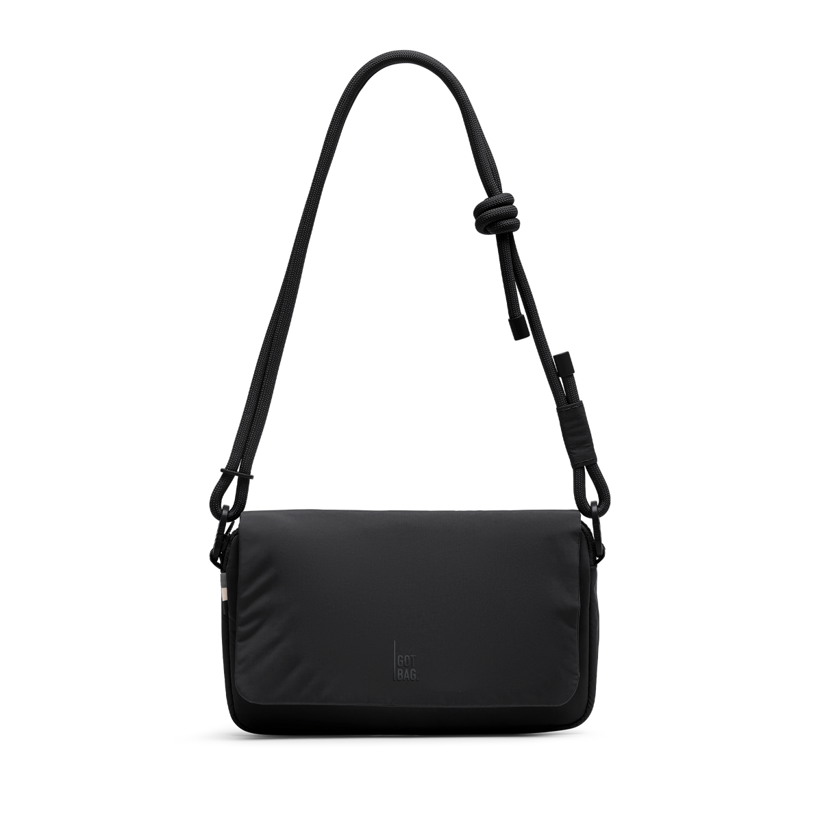 FACET BAG Tasche in black (Schwarz) als Studioaufnahme in Frontansicht.