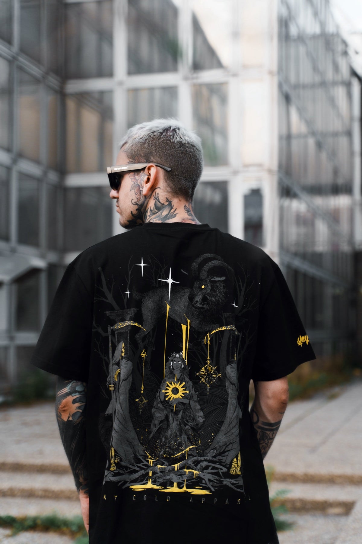 Full Moon Ritual - T-Shirt