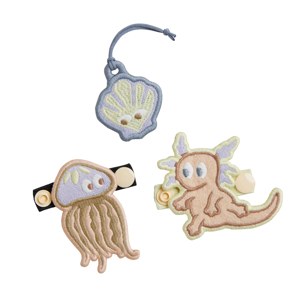 KIDS PATCH SET Accessoires in axolotl (gedecktes Altrosa / Mauvefarben) mit drei Tier- und Muschel-Aufnähern.
