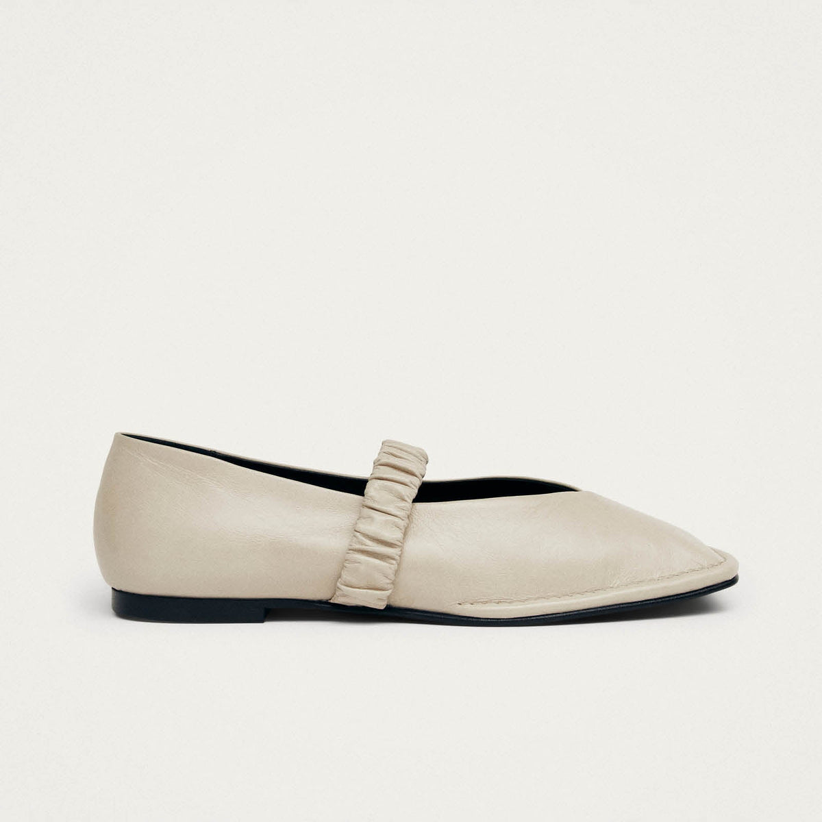 Lautan Cream Leather Ballet Flats